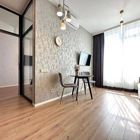 Kador Home Hotel Downtown Kiev Rum bild