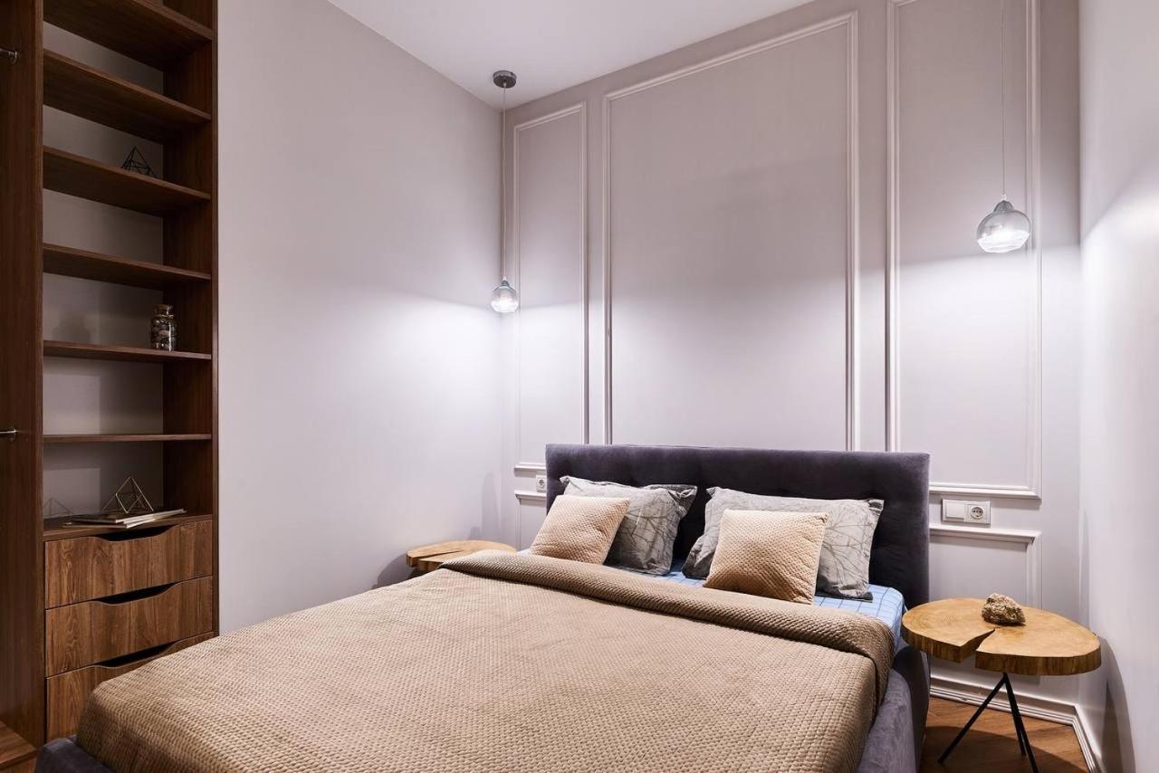 Kador Home Hotel Downtown Kiev Rum bild
